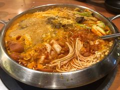 -肥肥虾庄·金牌油焖大虾(杨园滨江时代walk店)