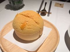 招牌菠萝包-炳胜私厨(万象前海店)