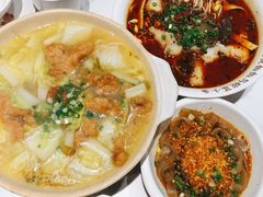 冒宽粉-渝是乎酸菜鱼(龙旗购物中心店)