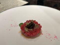 开胃小菜饰鱼子酱-Ginza Onodera铁板烧(外滩十八号店)