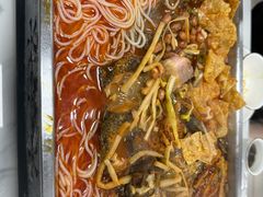 -在巷子里的烤肉店·螺蛳粉烤鱼·牛蛙(和美城店)