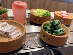 -龍歌自助小火锅(市南金茂湾店)