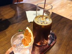 -ZING COFFEE 镜咖啡