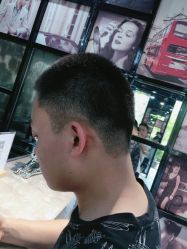 -In Style Hair Salon