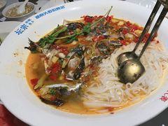 -坛宗剁椒鱼头(河西王府井店)