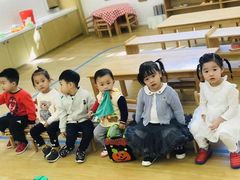 -绿城奇妙园双语日托(华茂悦峰园区)