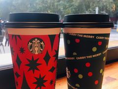 燕麦拿铁-星巴克臻选(南京艾尚天地店)