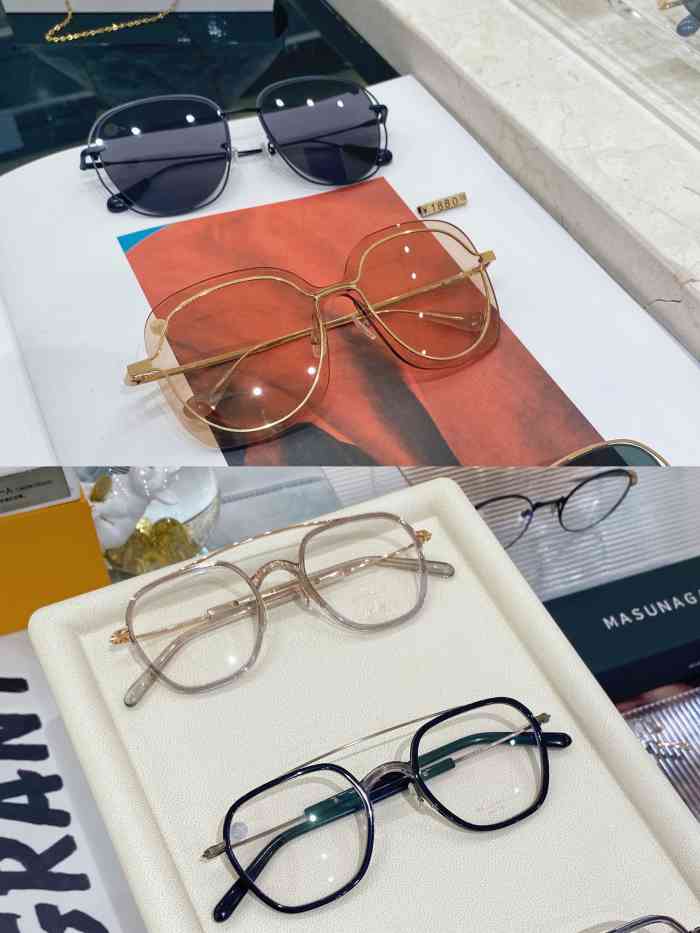 上野眼镜(颐堤港店)-"宝藏又低调的一家时髦眼镜买手店!99上已.