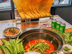 -山河屯铁锅炖·非遗东北菜(南山店)