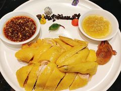 白切鸡-高第街56号港式餐厅·精选(世茂广场宽厚里大明湖店)