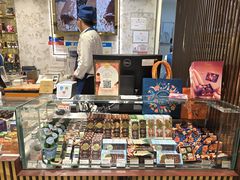 -VENCHI 闻绮(北京国贸商城店)