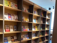 -魔方城市书房(中街益田店)