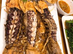 -两兄弟Song Pee Nong(2号店)