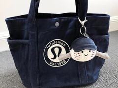 -lululemon(上海浦东IFC店)