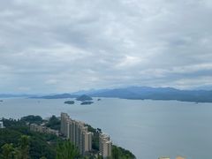 -千岛湖忆湖度假酒店(中心湖景区店)
