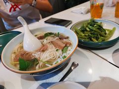 蒜蓉炒通心菜-美奈小馆·越南料理(中航城君尚购物中心店)