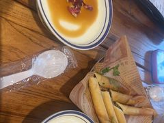 -云阿蛮云南生烫牛肉米线(奉贤路店)