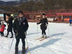 -济南卧虎山滑雪场