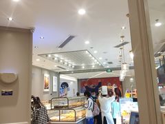 -面包新语(龙湖·西宸天街店)