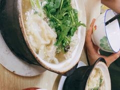 -小许三鲜砂锅馄饨店(家多乐烟酒店)