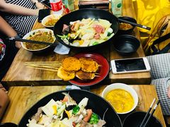 -万记麻辣烫国展总店