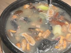 -缘生态云南菜·野生菌庭院餐厅(华侨城店)