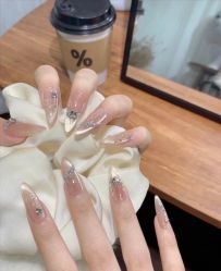 -M·X Nail日式美甲美睫