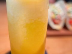 -三勾JJJ Burger&Coffee(梅溪湖店)