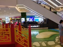 -瑞幸咖啡(泉州中骏世界城金街店)