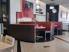 大堂-必胜客(绿地新都会店)