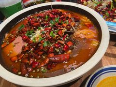 破店毛血旺-泥糊破店小酒馆·团建聚餐(南京西路店)