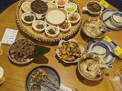 -包整·丝娃娃(一览甲秀楼风景店)