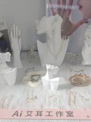 -AI艾耳·专业手工耳洞·穿孔美学馆
