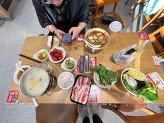 -南城香·饭香串香馄饨香(青年路店)