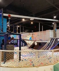 -塔塔王国·主题儿童游乐园(奥城商业广场店)