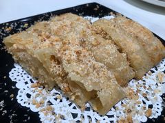 香脆花生核桃甜薄撑-喜势点·糖沙翁手工茶点·本地人茶居(永庆坊店)