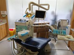 -上海仁爱医院口腔科 · 种植