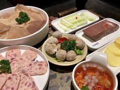 -小龙坎火锅(湖滨银泰in77店)