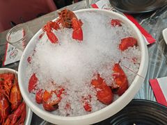 冰镇虾王-指爱龙虾(金杨路总店)