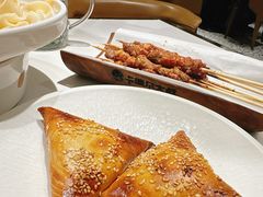 烤包子-清真·卡德尔大叔新疆主题餐厅(龙汇路店)