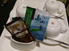 -丽湖大饭店