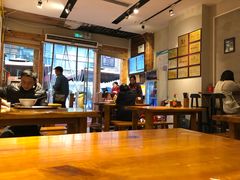 大堂-呼啦面馆·头牌豌杂面(爱琴海店)