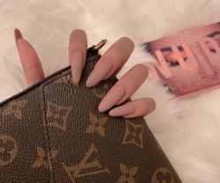 -Pink You美甲美睫纹绣定制中心