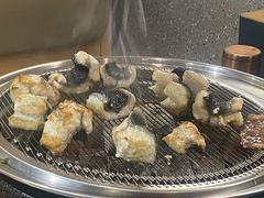 -围炉肉舍•炭烤活鳗•丹东海鲜烤肉(步行街店)