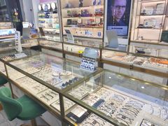 -世纪大明眼镜·林德伯格·蔡司官方授权店(武昌旗舰店)