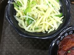 -小梅园饭堂(东方路店)