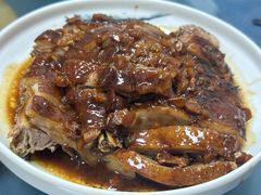 -洞背山庄(洞背院区式管理小区店)