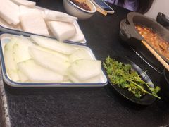 -灶知轩湘西石锅鱼(万佳广场店)