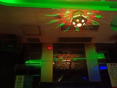 -名星会量贩式KTV旗舰店(盈熙广场店)