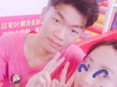 -嘿哟动霸CHUA·新潮玩运动娱乐中心·蹦床滑冰团建乐园